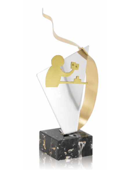 001 Trofeos de PIRAGÜISMO&nbsp;economicos personalizados en Valencia