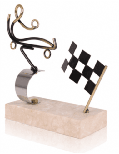 Figura Laton Automovilismo 0618Au
