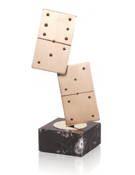 0538DOM Trofeo figura laton deportivo DOMINO economico en Valencia