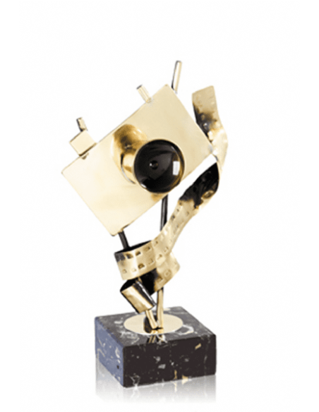 Figura Laton Fotografia Y Cine 0625Fyc
