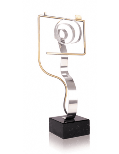 Figura Laton Fotografia Y Cine 0626Fyc