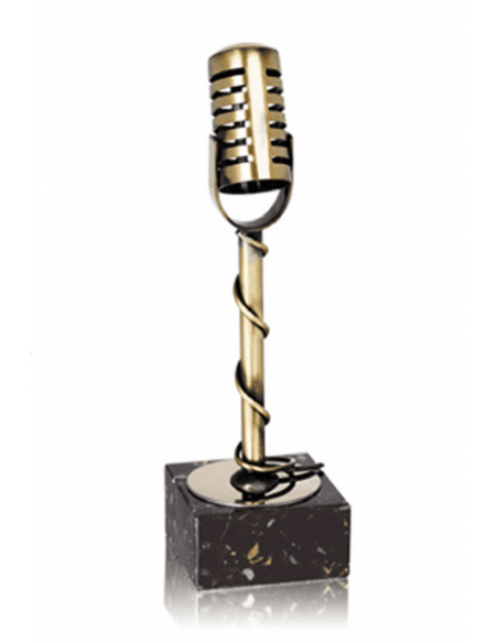 Figura Laton Musica 0570Mus