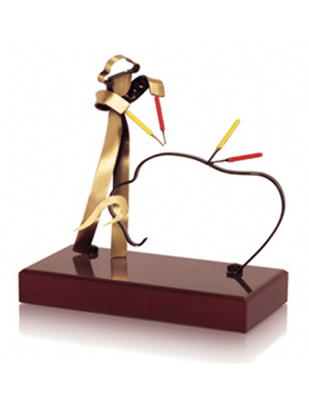 Figura Laton Toros 0688Tau