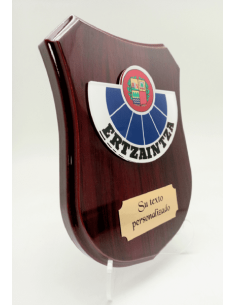Metopa de Ertzainza, Regalo obsequio reconocimiento para la Ertzaintza