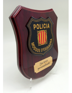 Metopa de Mossos d'Esquadra: Regalo y Reconocimiento