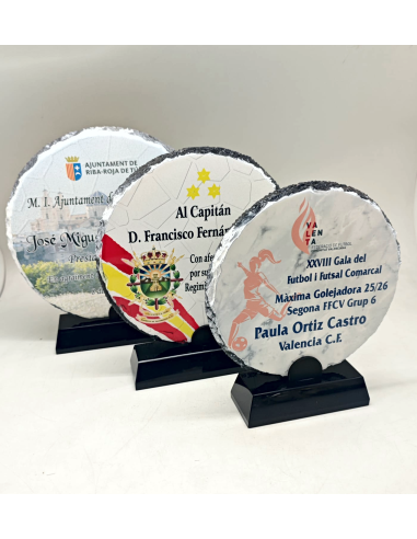 PIZARRA DE HOMENAJE