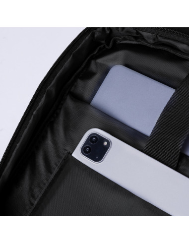 Mochila urbana polipiel para portátil 15” y tablet | Elegante y funcional personalizada