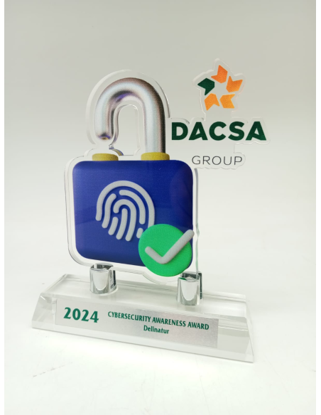 Trofeos de metacrilato personalizados a color en Valencia