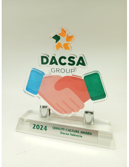 Trofeos de metacrilato personalizados a color en Valencia
