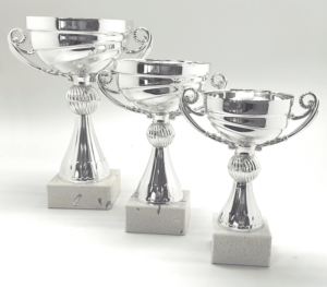 Copas plateadas económicas de Medallas y Trofeos